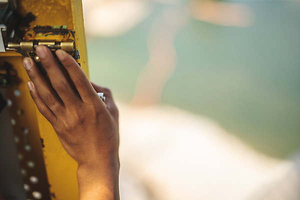 포토 JPG 주간 손 여자 레저 한손 한명 사람 20대 성인 야외 아웃포커스 신체부위 여름 레포츠 한국인 잡기 번지점프 번지점프대 인제군 액티비티 국내포토 자연요소 1 계절 모션 촬영기법 동양인 청년 익스트림스포츠 강원도 파일형식