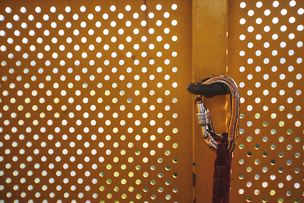 포토 JPG 주간 백그라운드 패턴 사람없음 야외 여름 컬러풀 노란색 금속 고리 번지점프 걸림 로프고리 인제군 액티비티 국내포토 자연요소 계절 컬러 무늬 모션 재질 익스트림스포츠 강원도 파일형식