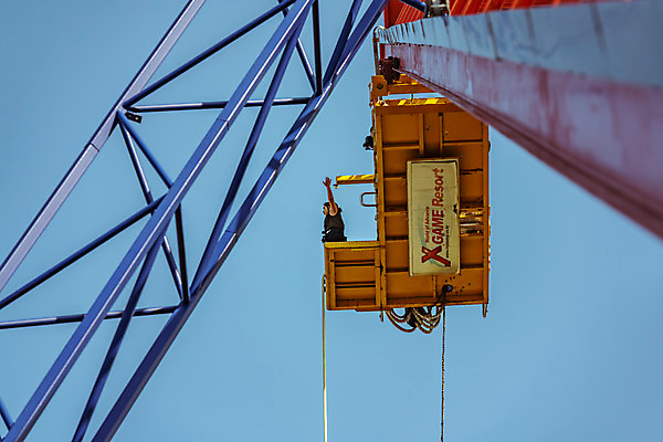 포토 JPG 주간 응시 여자 줄 로우앵글 하늘색 하늘 팔벌리기 레저 한명 서기 사람 상반신 성인 취미 야외 옆모습 캐주얼 여름 30대 레포츠 청춘 컬러풀 맑음 한국인 도전 자신감 번지점프 즐거움 준비 긴장 번지점프대 인제군 성인여자한명만 액티비티 국내포토 자연요소 1 시선 옷 계절 감정 뷰포인트 컬러 컨셉 모션 날씨 동양인 장년 파란색 익스트림스포츠 강원도 여자한명만 성인여자만 파일형식