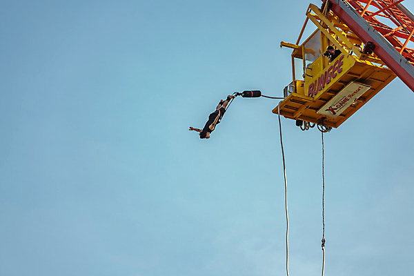 포토 JPG 주간 전신 남자 줄 로우앵글 하늘색 하늘 팔벌리기 레저 한명 사람 성인 취미 야외 옆모습 캐주얼 여름 30대 레포츠 청춘 컬러풀 맑음 점프 한국인 도전 자신감 번지점프 즐거움 번지점프대 인제군 성인남자한명만 액티비티 국내포토 자연요소 1 옷 계절 감정 뷰포인트 컬러 컨셉 모션 날씨 동양인 장년 파란색 익스트림스포츠 강원도 남자한명만 성인남자만 파일형식