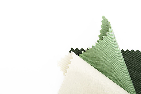 포토 JPG 스튜디오촬영 프레임 실내 근접촬영 사람없음 초록색 하이앵글 견본 직물 천 원료 흰배경 겹침 원단샘플 플랫레이 국내포토 뷰포인트 컬러 백그라운드 내부 흰색 플랫 파일형식