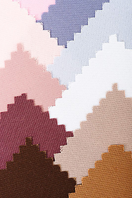 포토 JPG 스튜디오촬영 프레임 실내 근접촬영 사람없음 하이앵글 컬러풀 견본 직물 천 배열 원료 겹침 원단샘플 플랫레이 국내포토 뷰포인트 컬러 내부 플랫 파일형식