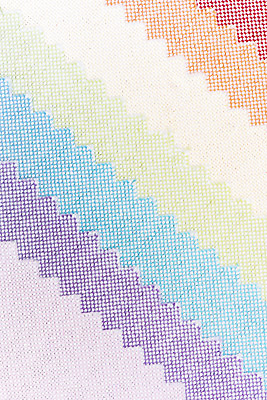 포토 JPG 스튜디오촬영 프레임 실내 근접촬영 사람없음 하이앵글 컬러풀 견본 직물 천 배열 원료 겹침 원단샘플 파스텔톤 플랫레이 국내포토 뷰포인트 컬러 내부 플랫 파일형식