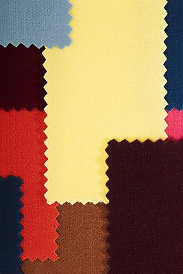 포토 JPG 스튜디오촬영 프레임 실내 근접촬영 사람없음 하이앵글 컬러풀 견본 직물 천 배열 원료 겹침 원단샘플 플랫레이 몬드리안 국내포토 뷰포인트 컬러 내부 플랫 파일형식