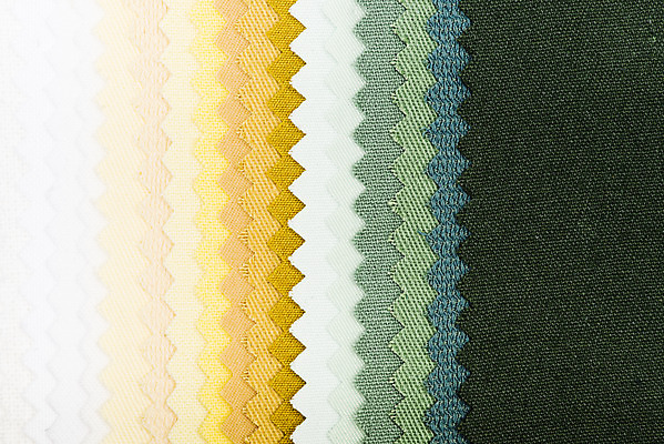 포토 JPG 스튜디오촬영 프레임 실내 근접촬영 사람없음 하이앵글 컬러풀 견본 직물 천 배열 원료 겹침 원단샘플 플랫레이 국내포토 뷰포인트 컬러 내부 플랫 파일형식