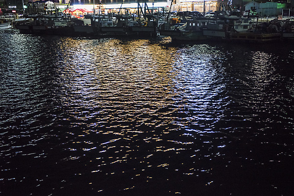 포토 JPG 바다 야경 한국 사람없음 야외 빛 반사 여수 밤바다 선박 국내포토 아시아 수상교통 야간 전라남도 파일형식 풍경_경치