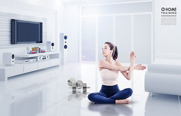 PSD 편집이미지 여자 거실 다이어트 요가 주택 한명 사람 20대 운동복 소파 텔레비전 스트레칭 아령 한국인 흰색 편안함 오디오 성인여자한명만 카피스페이스 홈트레이닝 오하운 이미지편집 1 웰빙 옷 컬러 의자 건강 동양인 청년 건물 전자제품 운동 공백 감각 신조어 여자한명만 성인여자만 파일형식