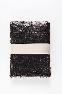 포토 JPG 스튜디오촬영 식재료 반찬 건조 실내 누끼 사람없음 하이앵글 해조류 묶기 흰배경 해초류 플랫레이 재래김 국내포토 음식 뷰포인트 백그라운드 모션 내부 흰색 해양식물 플랫 김_해조류 파일형식