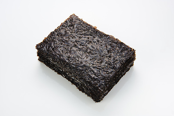 포토 JPG 스튜디오촬영 식재료 반찬 건조 실내 누끼 사람없음 하이앵글 해조류 흰배경 해초류 곱창김 국내포토 음식 뷰포인트 백그라운드 내부 흰색 해양식물 김_해조류 파일형식