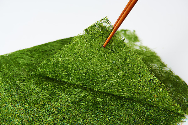 포토 JPG 스튜디오촬영 식재료 젓가락 반찬 건조 실내 누끼 사람없음 하이앵글 해조류 해초 흰배경 감태 국내포토 음식 뷰포인트 백그라운드 수저 내부 흰색 해양식물 파일형식