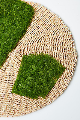 포토 JPG 스튜디오촬영 식재료 반찬 건조 실내 누끼 사람없음 하이앵글 해조류 해초 흰배경 감태 국내포토 음식 뷰포인트 백그라운드 내부 흰색 해양식물 파일형식