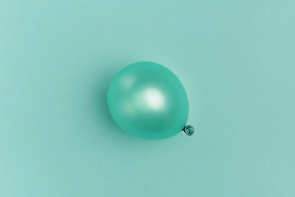 포토 JPG 스튜디오촬영 실내 누끼 사람없음 하이앵글 한개 오브젝트 풍선 민트색 플랫레이 국내포토 1 뷰포인트 컬러 내부 플랫 파일형식