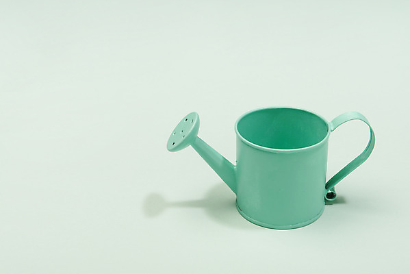 포토 JPG 스튜디오촬영 실내 누끼 사람없음 하이앵글 한개 물뿌리개 오브젝트 네오민트 국내포토 1 뷰포인트 내부 민트색 파일형식