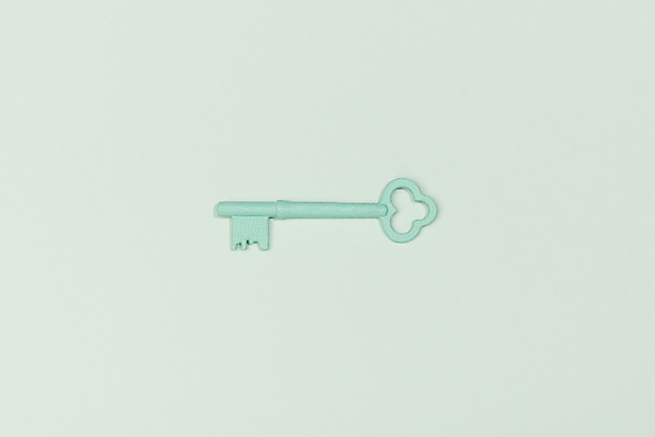 포토 JPG 스튜디오촬영 열쇠 실내 누끼 사람없음 하이앵글 한개 오브젝트 플랫레이 네오민트 국내포토 1 뷰포인트 내부 플랫 민트색 파일형식