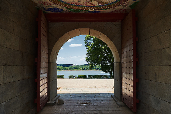 포토 JPG 주간 한국전통 여행 유적지 풍경 사람없음 야외 관광지 문 맑음 봄 문화재 역사 한국사 강화도 광성보 국내여행 사적지 안해루 신미양요 국내포토 자연요소 전통 계절 고건축 날씨 한국 인천 파일형식