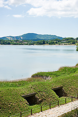 포토 JPG 주간 구름 한국전통 여행 유적지 하늘 풍경 사람없음 야외 관광지 맑음 봄 문화재 역사 한국사 강화도 광성보 국내여행 사적지 신미양요 광성포대 국내포토 자연요소 전통 계절 고건축 날씨 한국 인천 파일형식