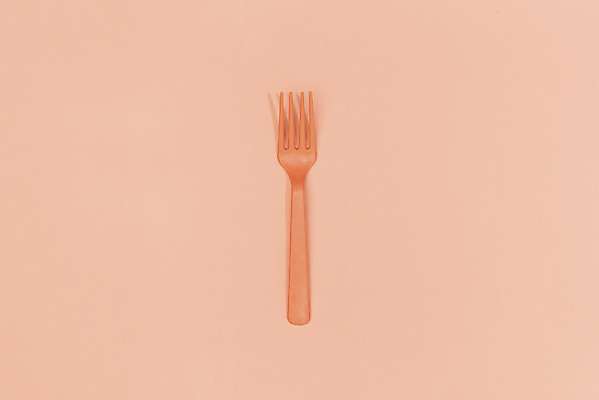 포토 JPG 스튜디오촬영 포크 실내 누끼 사람없음 하이앵글 한개 오브젝트 플랫레이 리빙코랄 코랄 국내포토 1 식기 뷰포인트 컬러 내부 플랫 파일형식 트랜드컬러