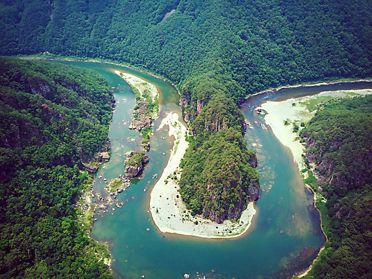 포토 JPG 주간 여행 한국 풍경 사람없음 야외 여름 관광지 하이앵글 맑음 여름풍경 강원도 항공촬영 국내여행 명승지 영월 동강 전경 영월10경 어라연계곡 국내포토 자연요소 계절 아시아 뷰포인트 날씨 강 계곡 파일형식 탑뷰 여름_계절