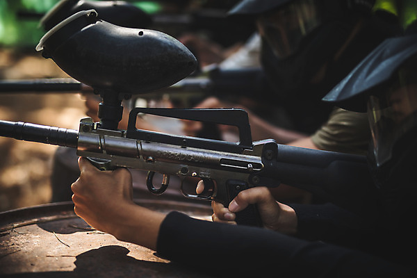 포토 JPG 주간 응시 여자 남자 레저 서기 들기 사람 여러명 상반신 20대 성인 야외 옆모습 여름 30대 레포츠 총 한국인 잡기 숲 헬멧 안전장비 즐거움 방탄복 서바이벌 서바이벌게임 인제군 성인만 액티비티 국내포토 자연요소 시선 옷 계절 감정 무기 뷰포인트 다수 모션 안전 동양인 청년 장년 장비 게임 보호장비 강원도 파일형식