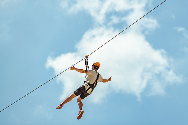 포토 JPG 주간 전신 구름 남자 로우앵글 하늘 팔벌리기 레저 한명 사람 손짓 성인 야외 옆모습 여름 30대 레포츠 손들기 한국인 즐거움 인제군 성인남자한명만 짚트랙 액티비티 국내포토 자연요소 1 계절 감정 뷰포인트 모션 동양인 장년 강원도 남자한명만 성인남자만 파일형식
