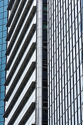 포토 JPG 주간 건축물 외관 현대건축 건축 하늘색 회사 비즈니스 직장 풍경 근접촬영 빌딩 사람없음 야외 건물 도시풍경 반사 고층빌딩 도시 빌딩숲 여의도 국내포토 자연요소 뷰포인트 서울 파란색 파일형식