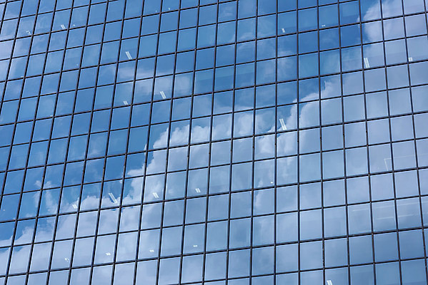 포토 JPG 주간 구름 건축물 외관 현대건축 건축 하늘색 회사 비즈니스 하늘 직장 풍경 근접촬영 빌딩 사람없음 야외 건물 도시풍경 반사 맑음 고층빌딩 도시 빌딩숲 여의도 국내포토 자연요소 뷰포인트 날씨 서울 파란색 파일형식