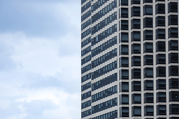 포토 JPG 주간 구름 건축물 외관 현대건축 건축 하늘색 회사 비즈니스 하늘 직장 풍경 근접촬영 빌딩 사람없음 야외 건물 도시풍경 반사 맑음 고층빌딩 도시 빌딩숲 여의도 국내포토 자연요소 뷰포인트 날씨 서울 파란색 파일형식