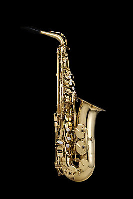 포토 JPG 스튜디오촬영 악기 음악 검은배경 문화예술 실내 관악기 누끼 취미 사람없음 하이앵글 한개 클래식 색소폰 목관악기 서양악기 음악교육 오케스트라 군악대 독주 플랫레이 음악치료 홀리드악기 국내포토 1 교육 뷰포인트 백그라운드 컨셉 내부 치료 검은색 악단 플랫 파일형식