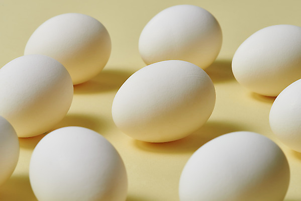 포토 JPG 스튜디오촬영 음식 식재료 실내 누끼 근접촬영 사람없음 하이앵글 노란색 계란 알 여러개 신선 유기농 노란배경 단백질 국내포토 웰빙 뷰포인트 컬러 다수 백그라운드 내부 영양소 파일형식