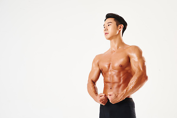포토 JPG 스튜디오촬영 남자 포즈 다이어트 근육 실내 건강 한명 서기 누끼 상반신 20대 성인 옆모습 운동 헬스 힘 주먹 한국인 웨이트트레이닝 보디빌딩 보디빌더 흰배경 트레이너 바디케어 복근 성인남자한명만 바디프로필 국내포토 1 뷰포인트 백그라운드 모션 사람 동양인 청년 내부 흰색 남자한명만 성인남자만 파일형식