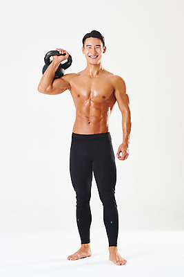 포토 JPG 스튜디오촬영 전신 남자 다이어트 근육 실내 건강 한명 서기 미소 들기 누끼 20대 성인 앞모습 운동 헬스 힘 한국인 웨이트트레이닝 보디빌딩 보디빌더 흰배경 트레이너 바디케어 복근 케틀벨 케틀벨운동 성인남자한명만 바디프로필 국내포토 1 뷰포인트 백그라운드 모션 표정 사람 동양인 청년 내부 흰색 남자한명만 성인남자만 파일형식