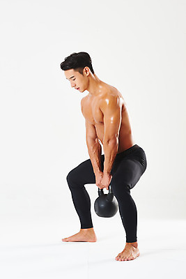 포토 JPG 스튜디오촬영 전신 남자 다이어트 근육 실내 건강 한명 서기 들기 누끼 20대 성인 옆모습 운동 헬스 힘 한국인 웨이트트레이닝 보디빌딩 보디빌더 흰배경 트레이너 바디케어 복근 케틀벨 케틀벨운동 성인남자한명만 국내포토 1 뷰포인트 백그라운드 모션 사람 동양인 청년 내부 흰색 남자한명만 성인남자만 파일형식