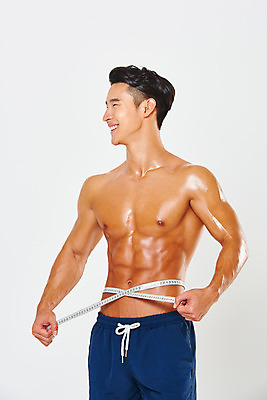 포토 JPG 스튜디오촬영 남자 다이어트 근육 실내 줄자 건강 한명 서기 미소 누끼 상반신 20대 성인 앞모습 운동 헬스 힘 한국인 웨이트트레이닝 보디빌딩 보디빌더 허리 흰배경 트레이너 바디케어 복근 성인남자한명만 바디프로필 국내포토 1 뷰포인트 백그라운드 모션 표정 자 사람 동양인 청년 내부 신체부위 흰색 남자한명만 성인남자만 파일형식