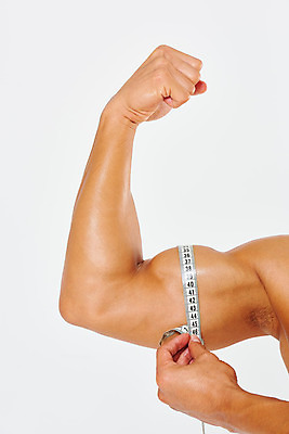 포토 JPG 스튜디오촬영 남자 다이어트 근육 실내 줄자 건강 한명 누끼 20대 성인 신체부위 운동 헬스 힘 한국인 웨이트트레이닝 보디빌딩 보디빌더 흰배경 트레이너 팔 팔근육 바디케어 복근 성인남자한명만 바디프로필 국내포토 1 백그라운드 자 사람 동양인 청년 내부 흰색 남자한명만 성인남자만 파일형식