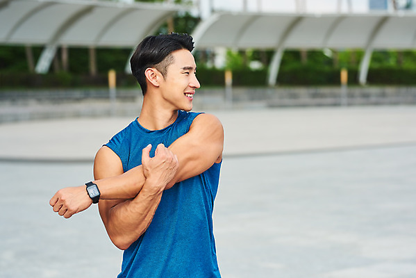 포토 JPG 주간 공원 남자 스포츠 다이어트 근육 건강 한명 상반신 20대 성인 야외 앞모습 조깅 운동 건강관리 스트레칭 한국인 러닝 바디케어 성인남자한명만 국내포토 자연요소 1 공공시설 뷰포인트 관리 사람 동양인 청년 남자한명만 성인남자만 파일형식