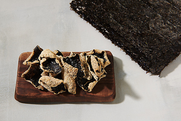 포토 JPG 스튜디오촬영 식재료 반찬 실내 누끼 사람없음 해조류 해초 김 오브젝트 부각 김부각 국내포토 음식 내부 해양식물 파일형식