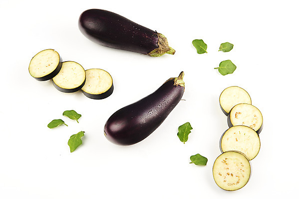 포토 JPG 스튜디오촬영 잎 채소 가지 단면 실내 누끼 사람없음 여름 하이앵글 여러개 물방울 신선 흰배경 유기농 부드러움 편식 플랫레이 국내포토 식물 웰빙 계절 뷰포인트 다수 백그라운드 내부 흰색 감각 플랫 식생활 파일형식