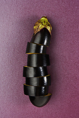 포토 JPG 스튜디오촬영 채소 가지 실내 누끼 사람없음 여름 하이앵글 한개 신선 유기농 부드러움 토막 보라색배경 편식 플랫레이 국내포토 1 웰빙 계절 뷰포인트 백그라운드 내부 보라색 감각 플랫 식생활 파일형식