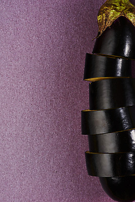 포토 JPG 스튜디오촬영 채소 가지 실내 누끼 사람없음 여름 하이앵글 한개 신선 유기농 부드러움 토막 보라색배경 편식 플랫레이 국내포토 1 웰빙 계절 뷰포인트 백그라운드 내부 보라색 감각 플랫 식생활 파일형식