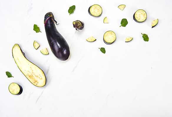 포토 JPG 스튜디오촬영 잎 채소 가지 단면 실내 누끼 사람없음 여름 하이앵글 여러개 신선 흰배경 유기농 부드러움 편식 플랫레이 국내포토 식물 웰빙 계절 뷰포인트 다수 백그라운드 내부 흰색 감각 플랫 식생활 파일형식