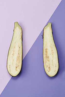 포토 JPG 스튜디오촬영 채소 가지 단면 실내 누끼 사람없음 여름 하이앵글 두개 신선 유기농 부드러움 보라색배경 편식 플랫레이 국내포토 웰빙 계절 뷰포인트 백그라운드 2 내부 보라색 감각 플랫 식생활 파일형식