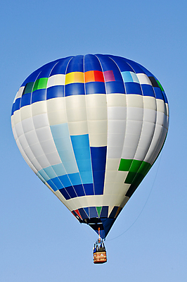 포토 JPG 해외이미지 모양 구름 계절 교통시설 하늘 아침 산 사람 이벤트 사람없음 빨간색 초록색 여름 파란색 컬러풀 노란색 바구니 평화 일출 축제 새벽 흰색 뜨거움 항공 풍선 해외포토 레이스천 주간 자연요소 컬러 교통 컨셉 노을 직물 시설 파일형식 이미지허브