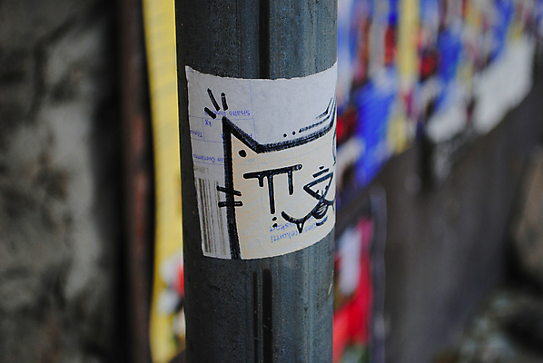 포토 JPG 해외이미지 조각 스티커 거리 미술 사람없음 고양이 도시 그래피티 해외포토 포유류 문화예술 반려동물 낙서 그림 파일형식 이미지허브