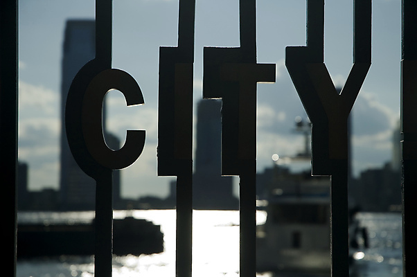 포토 JPG 해외이미지 여행 새로움 사람없음 도시풍경 미국 도시 크루즈 편지 사인 타운 맨해튼 저지 해외포토 컨셉 북아메리카 배_교통 풍경 뉴욕 파일형식 이미지허브