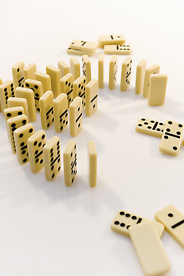 포토 JPG 해외이미지 서기 사람없음 도미노 베이지색 해외포토 컬러 모션 파일형식 이미지허브