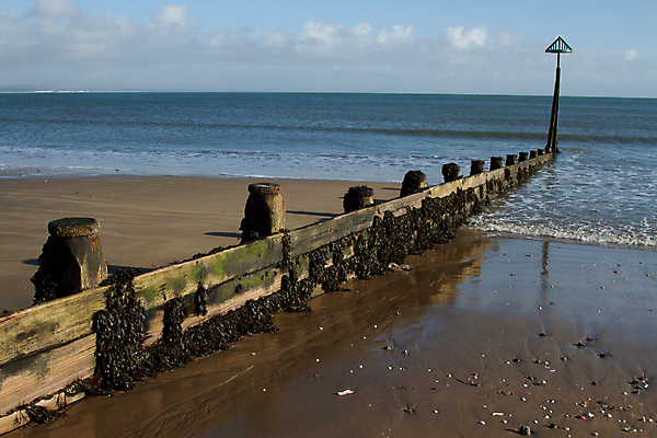 포토 JPG 해외이미지 구름 바다 표시 하늘 경고 사람없음 목재 물 해조류 해외포토 자연요소 나무 재료 해양식물 파일형식 이미지허브