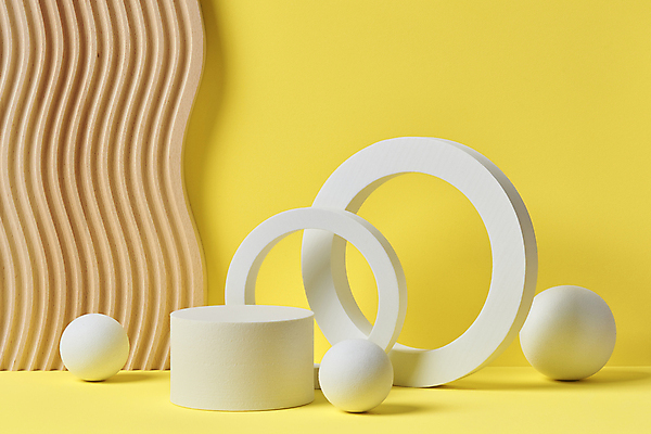 포토 JPG 스튜디오촬영 백그라운드 곡선 실내 사람없음 흰색 원형 고리 오브젝트 모던 웨이브 원기둥 단상 노란배경 입체도형 포디움 목업 카피스페이스 국내포토 도형 선 컬러 내부 노란색 공백 무대 입체 파일형식