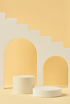 포토 JPG 스튜디오촬영 백그라운드 실내 사람없음 계단 오브젝트 모던 아치 원기둥 단상 노란배경 입체도형 포디움 목업 카피스페이스 연노랑색 국내포토 도형 내부 노란색 공백 무대 원형 입체 파일형식