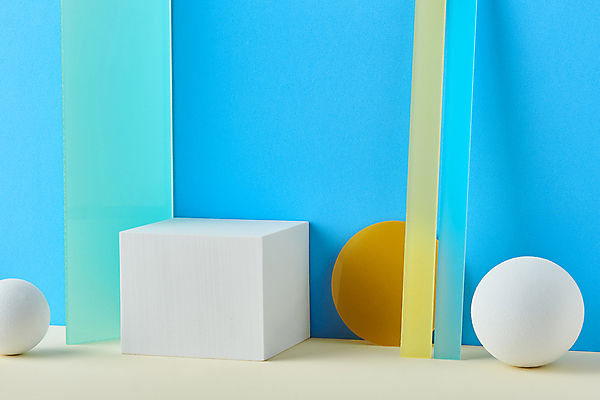 포토 JPG 스튜디오촬영 하늘색 백그라운드 실내 사람없음 사각형 원형 오브젝트 모던 파란배경 정사각형 입체도형 포디움 목업 아크릴 카피스페이스 국내포토 도형 재질 내부 파란색 공백 무대 입체 파일형식