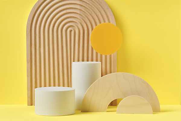포토 JPG 스튜디오촬영 백그라운드 곡선 실내 사람없음 목재 나뭇결 원형 오브젝트 모던 아치 원기둥 단상 노란배경 입체도형 포디움 목업 카피스페이스 국내포토 도형 나무 선 재료 내부 노란색 공백 무대 입체 파일형식